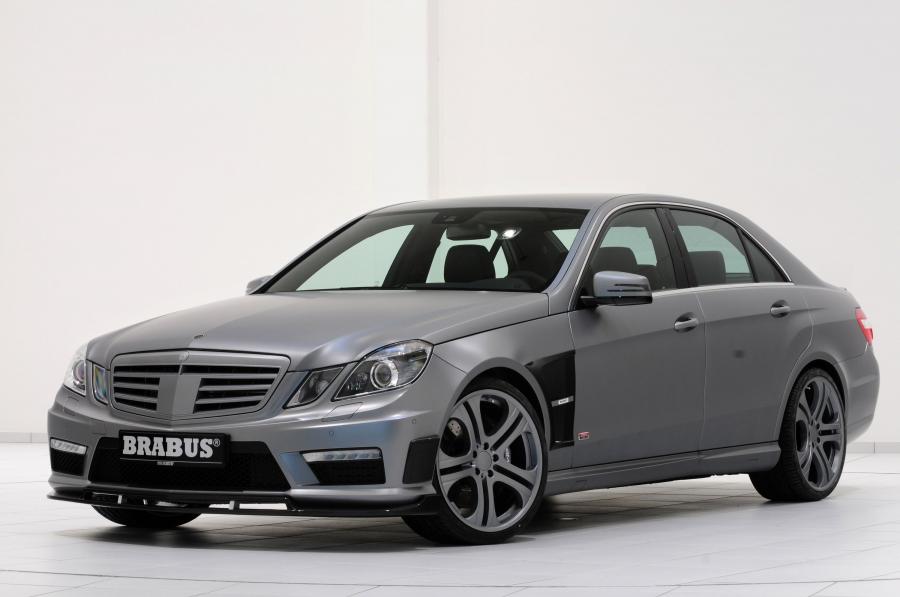  Mercedes-Benz E63 AMG by Brabus 2011 года  (фото 1 из 8)